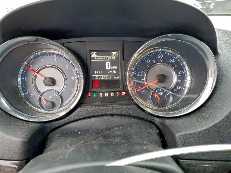 2013 CHRYSLER TOWN & COUNTRY TOURING  