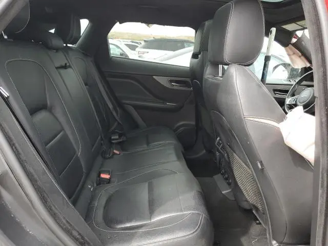 2019 JAGUAR F-PACE S  