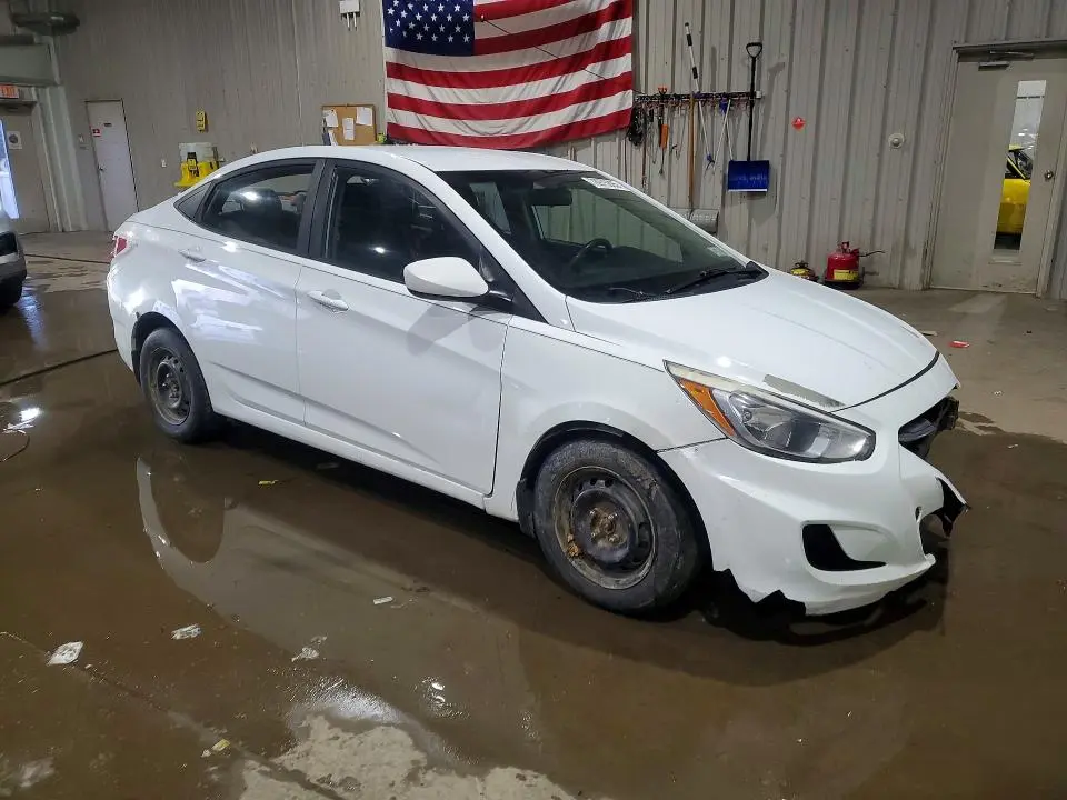 2016 HYUNDAI ACCENT SE  