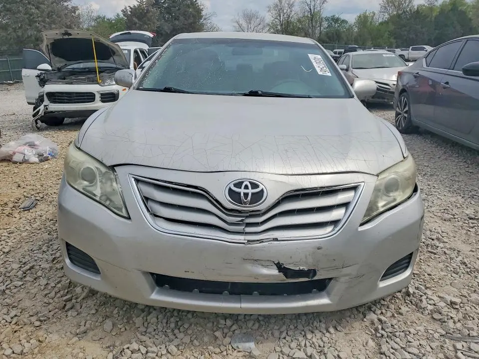 2011 TOYOTA CAMRY LE  