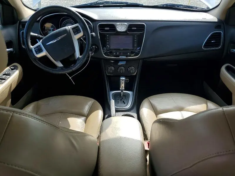 2011 CHRYSLER 200 LIMITED  