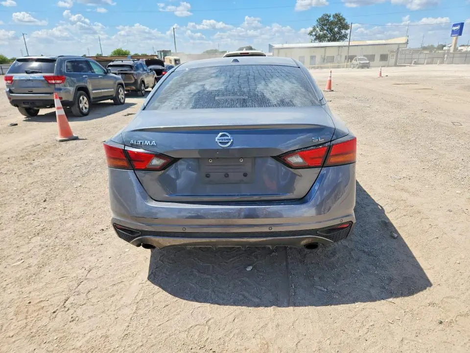 2019 NISSAN ALTIMA SL  