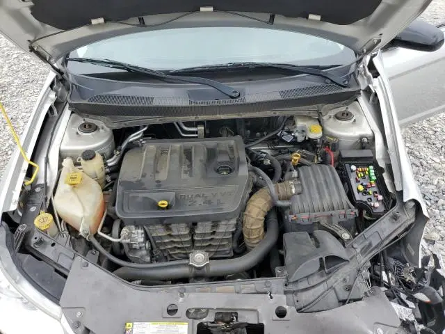 2010 CHRYSLER SEBRING TOURING  