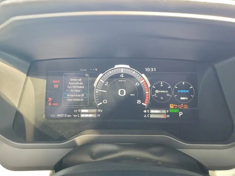 2023 TOYOTA TUNDRA CREWMAX PLATINUM  