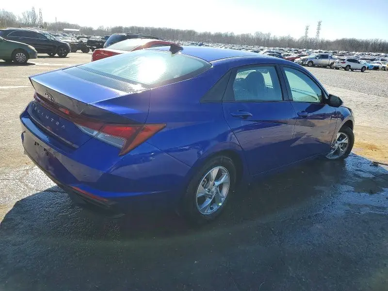 2023 HYUNDAI ELANTRA SE  