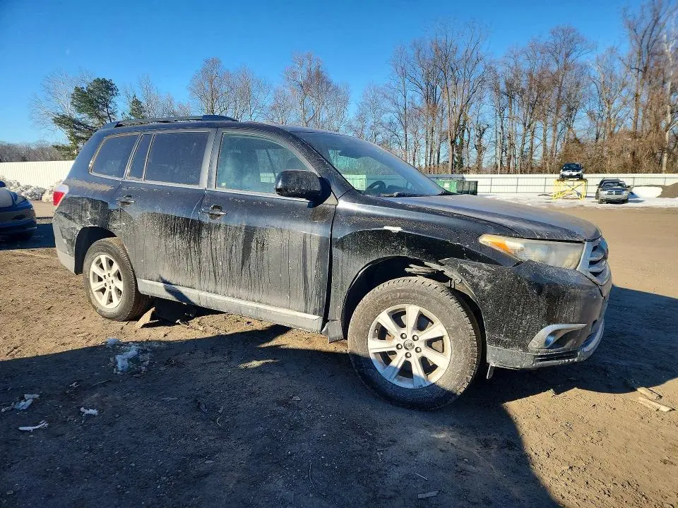 2012 TOYOTA HIGHLANDER BASE  