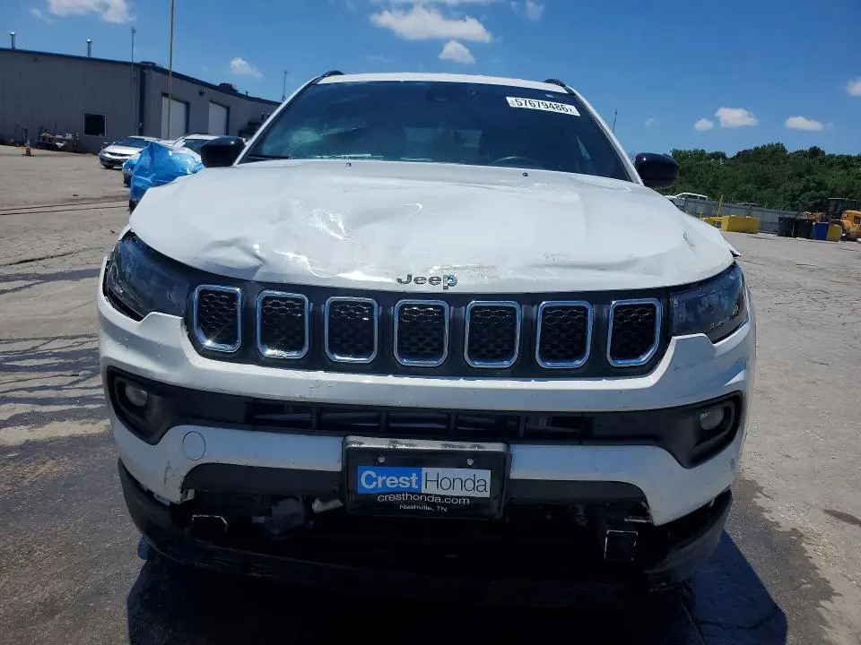 2023 JEEP COMPASS LATITUDE  