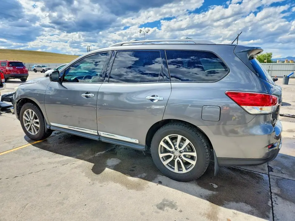 2015 NISSAN PATHFINDER S  