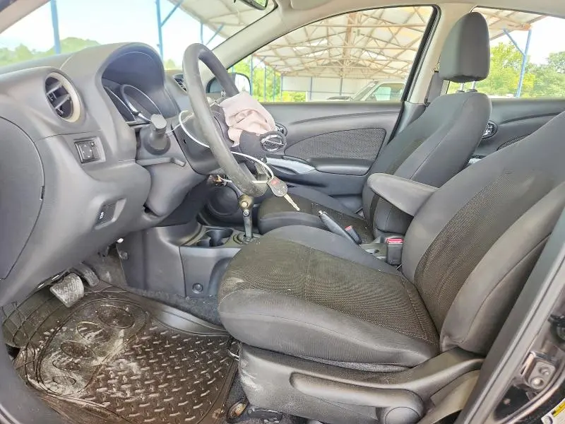 2013 NISSAN VERSA 1.6 S  