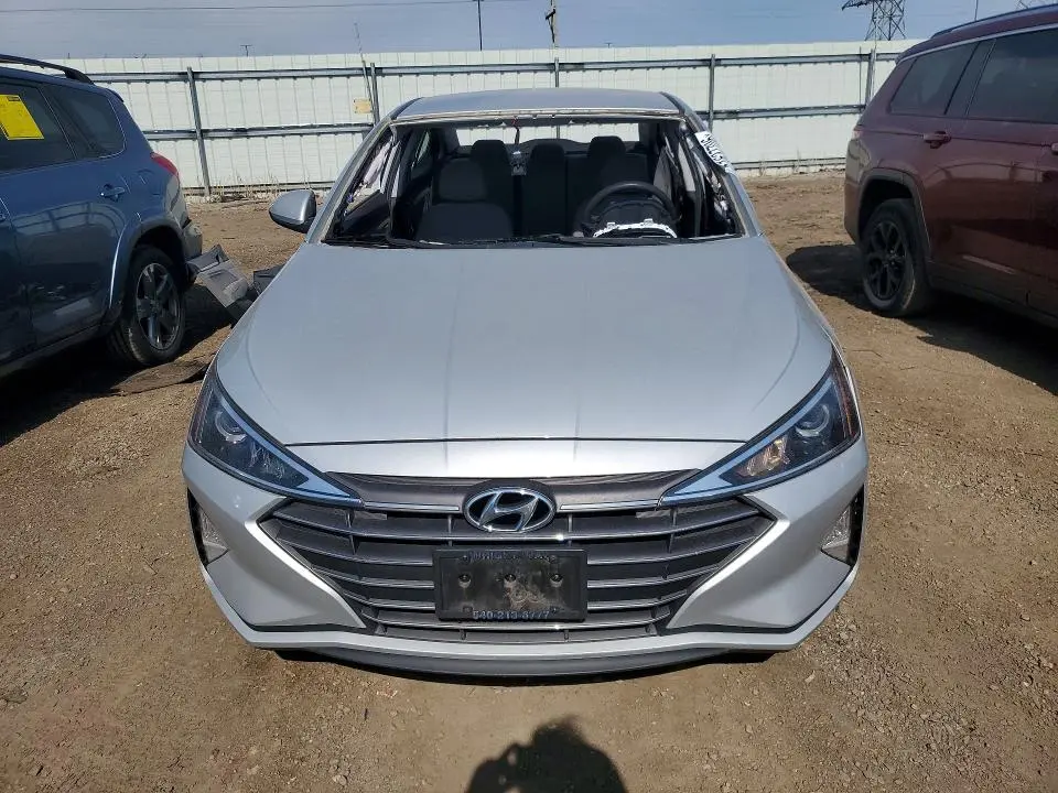 2019 HYUNDAI ELANTRA SEL  