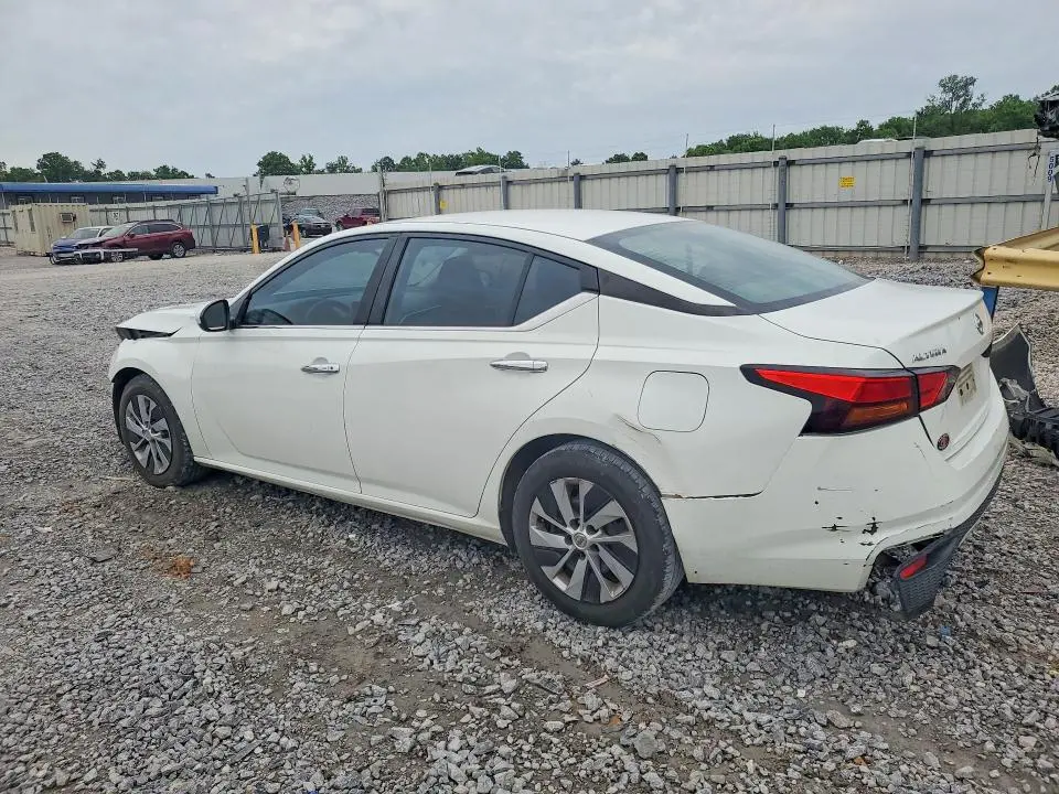 2021 NISSAN ALTIMA S  