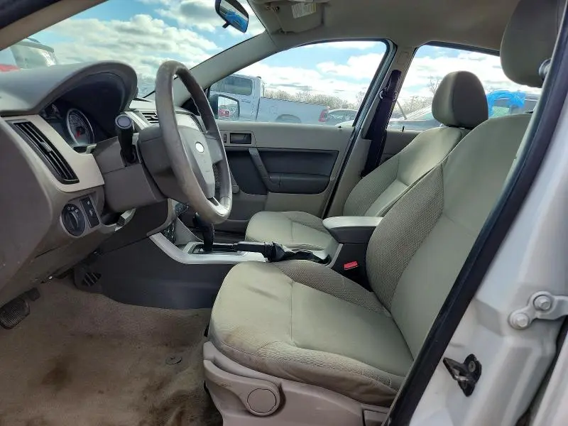 2010 FORD FOCUS S  
