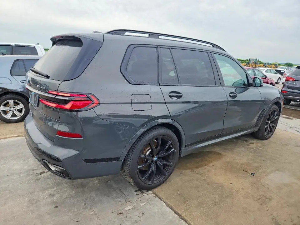 2024 BMW X7 XDRIVE40I  