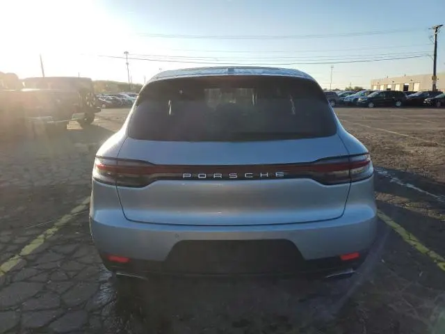 2019 PORSCHE MACAN   
