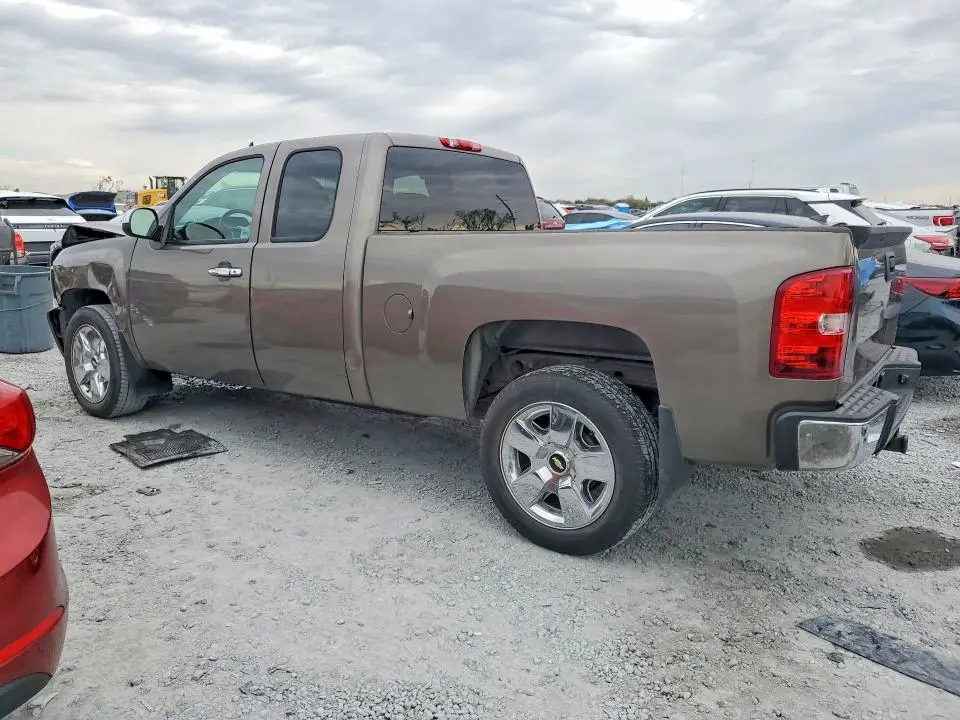 2011 CHEVROLET SILVERADO K1500 LT  