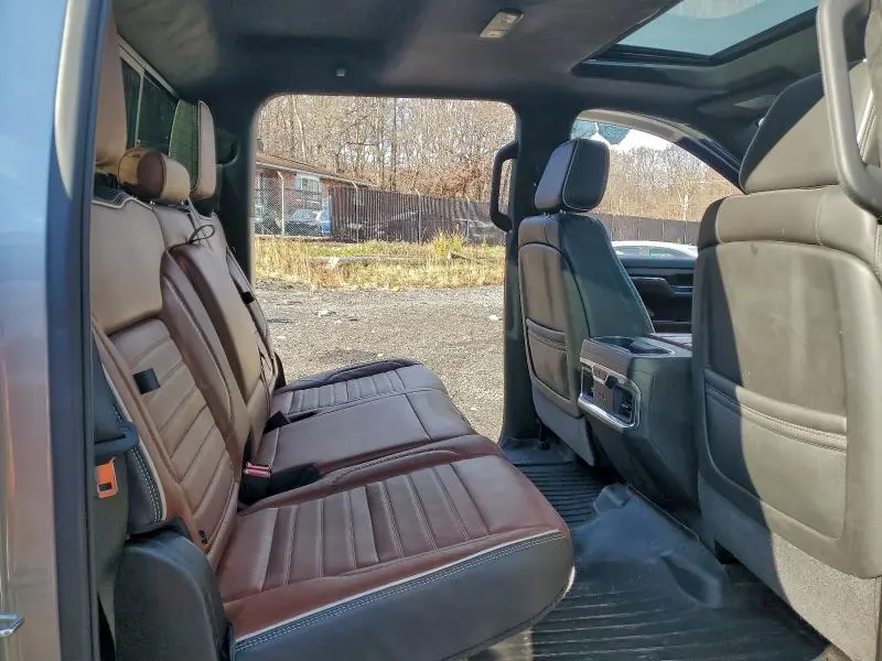 2024 GMC SIERRA K2500 DENALI ULTIMATE  