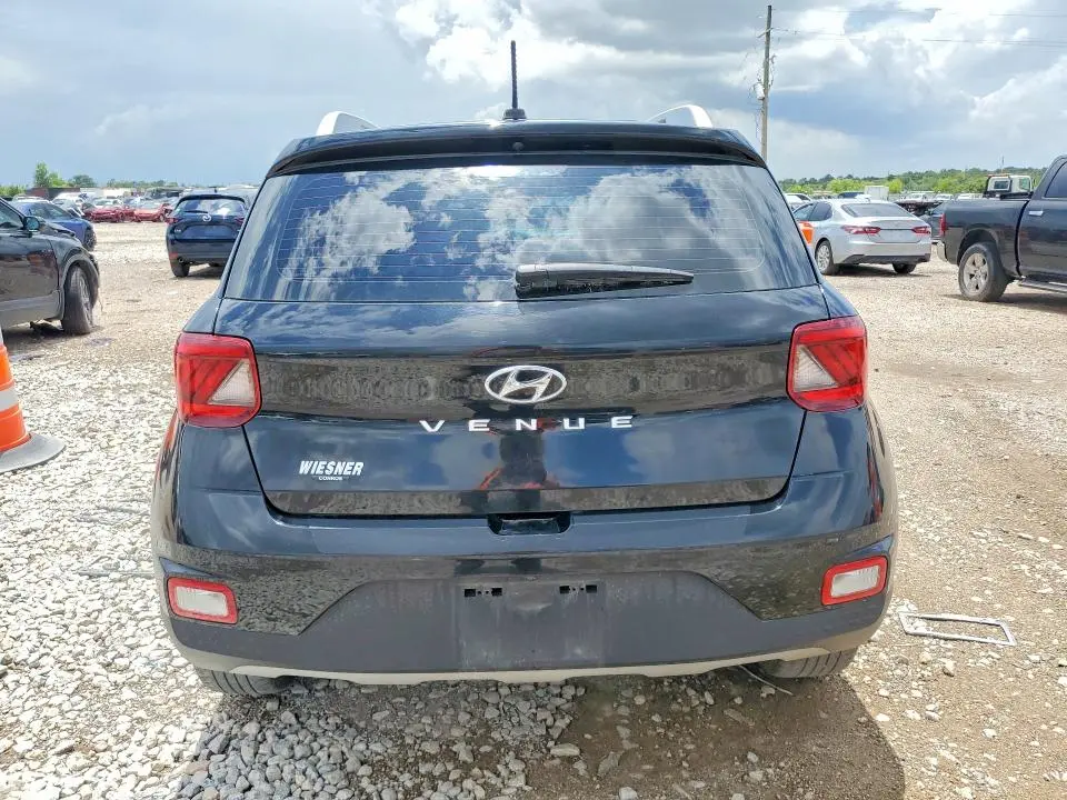 2024 HYUNDAI VENUE SEL  
