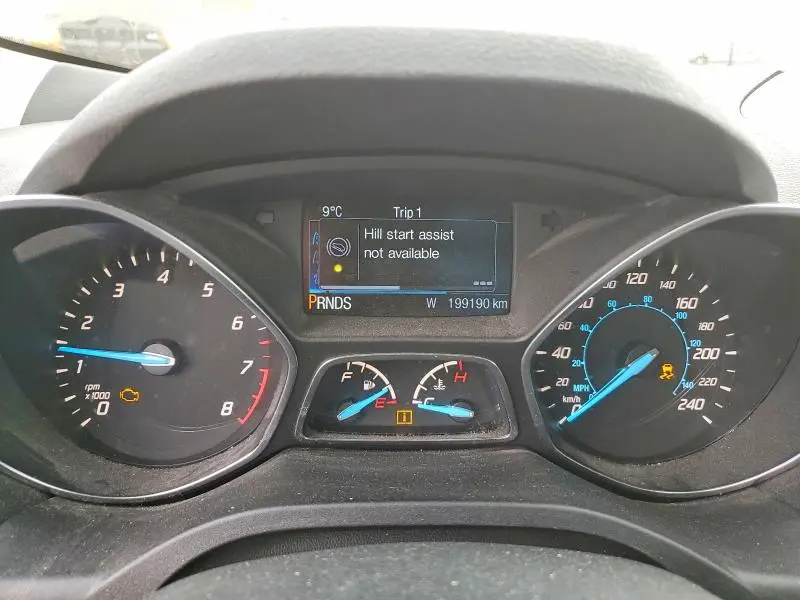 2015 FORD ESCAPE SE  