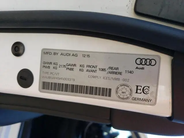 2017 AUDI A4 PROGRESSIV  