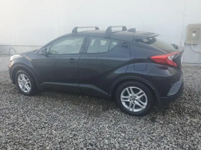 2021 TOYOTA C-HR XLE