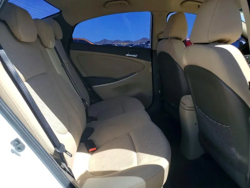 2014 HYUNDAI ACCENT GLS  