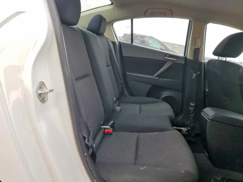 2013 MAZDA 3 I  