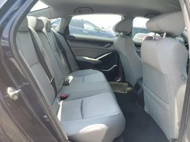 2019 HONDA ACCORD LX  