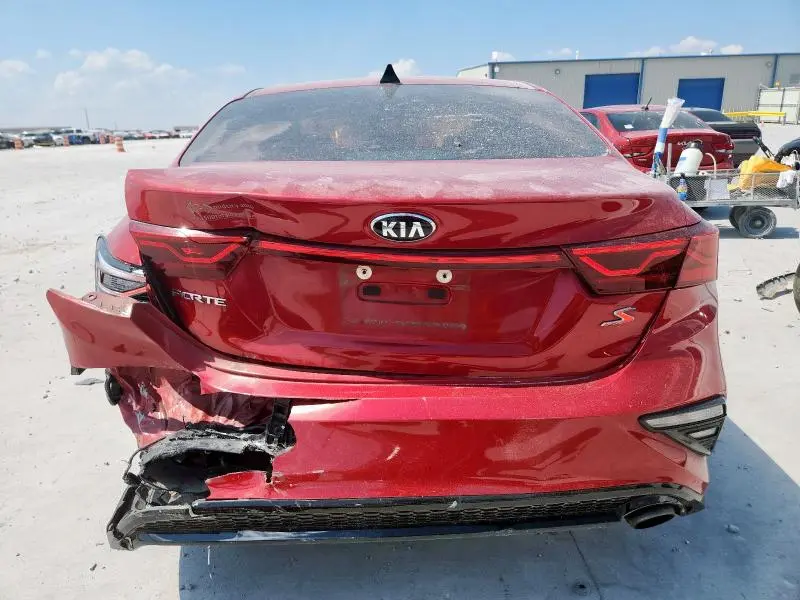 2019 KIA FORTE GT LINE  