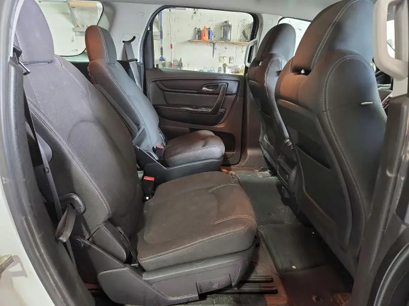 2016 GMC ACADIA SLE  