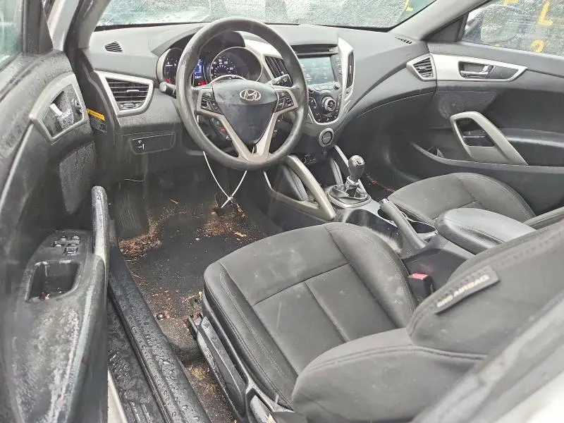 2013 HYUNDAI VELOSTER BASE  