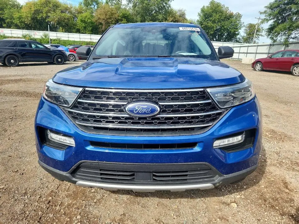 2021 FORD EXPLORER XLT  