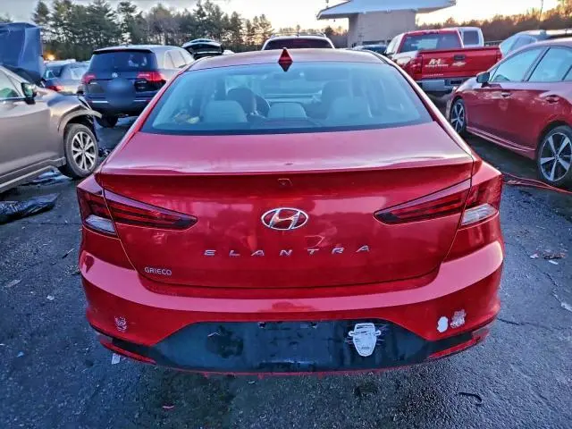 2020 HYUNDAI ELANTRA SEL  