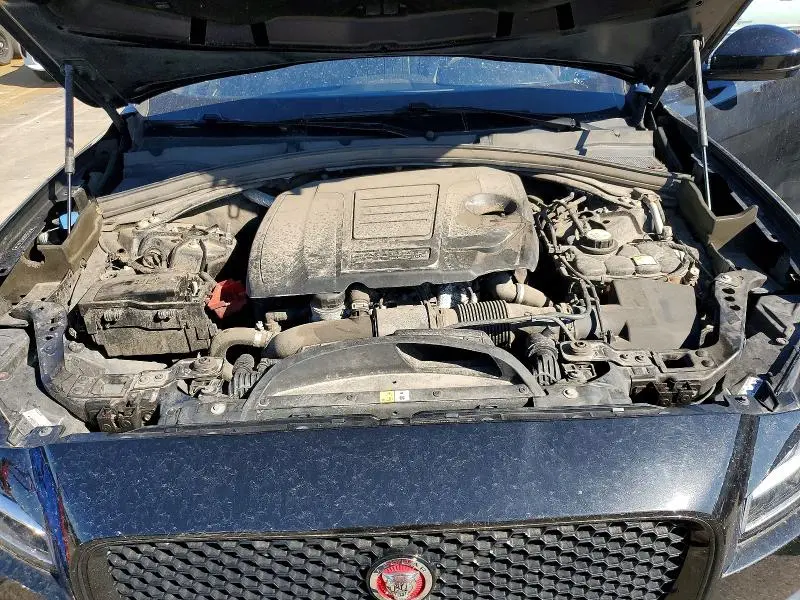 2018 JAGUAR F-PACE PRESTIGE  