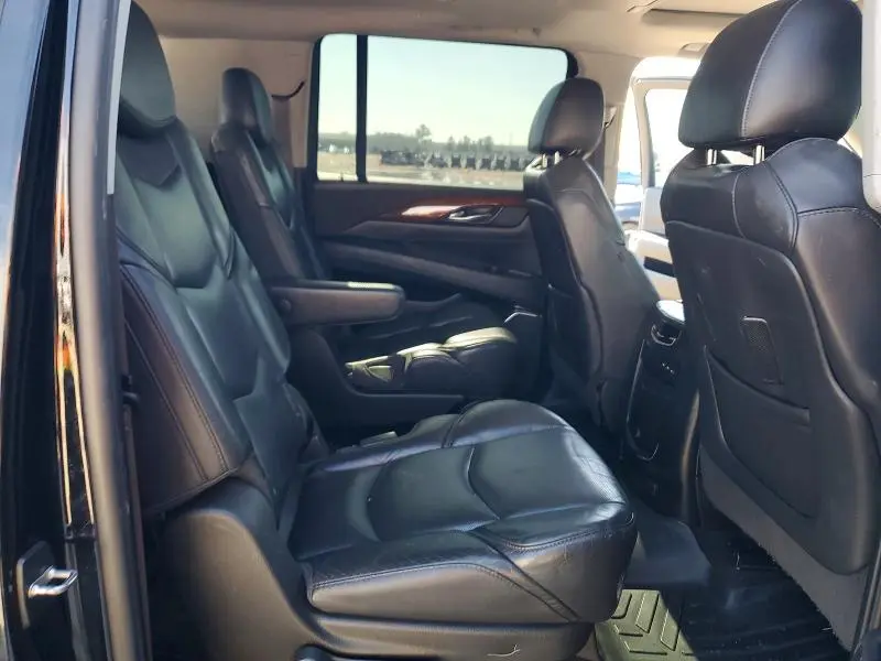 2017 CADILLAC ESCALADE ESV LUXURY  