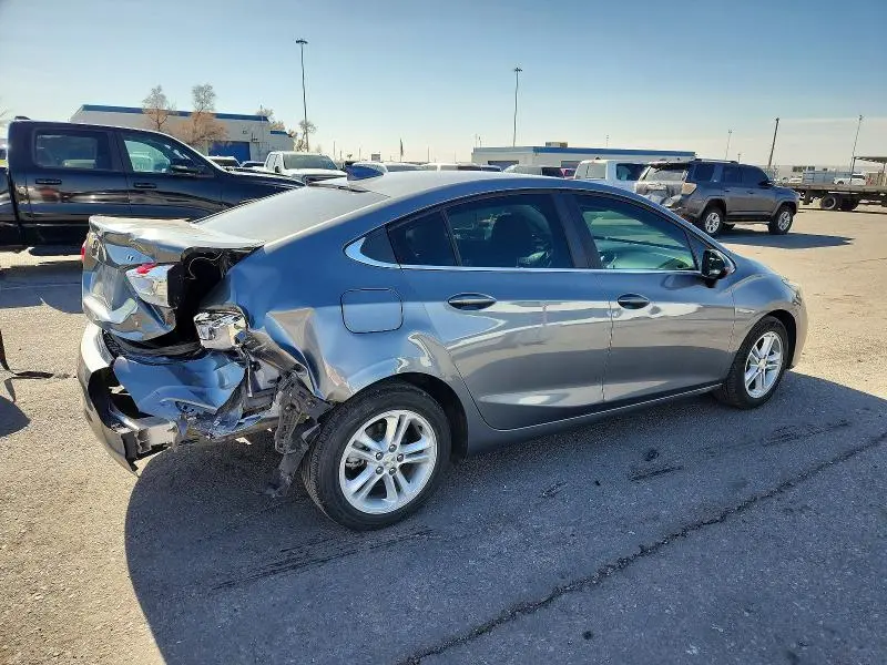 2018 CHEVROLET CRUZE LT  