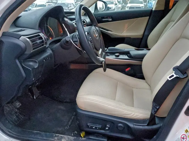 2015 LEXUS IS 250  