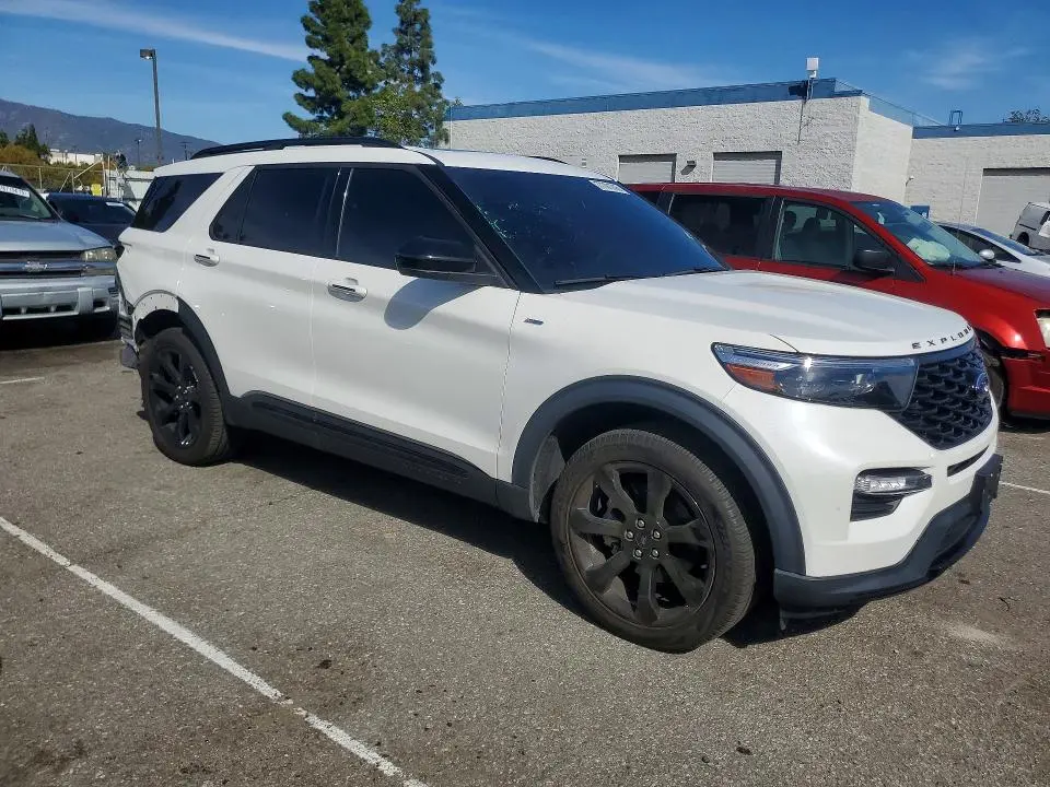 2024 FORD EXPLORER ST-LINE  