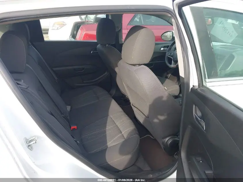 2016 CHEVROLET SONIC LT AUTO