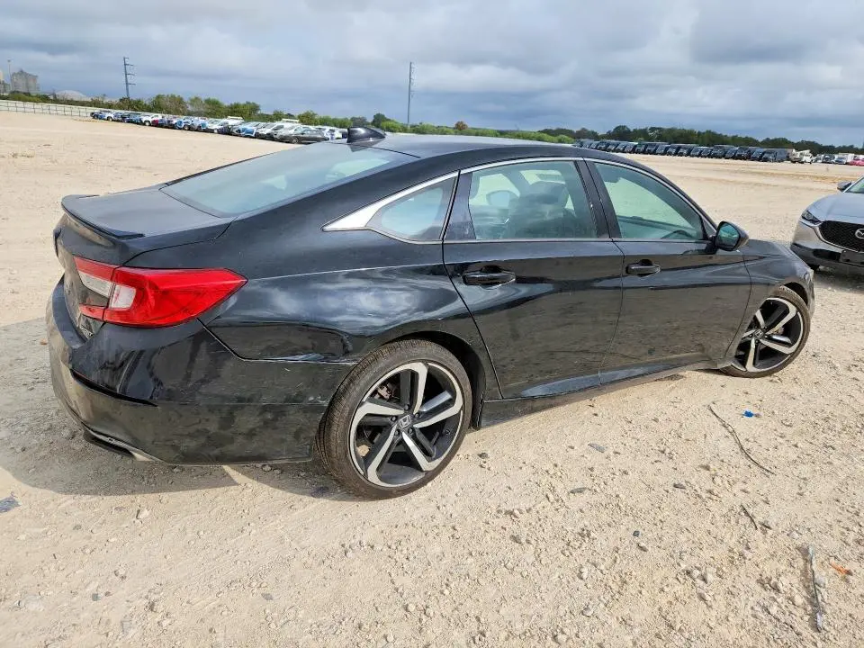 2019 HONDA ACCORD SPORT  