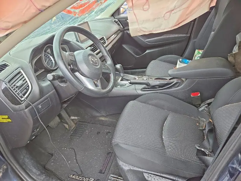 2015 MAZDA 3 TOURING  