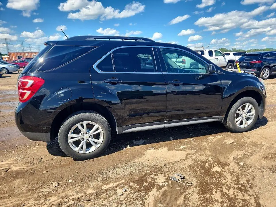 2017 CHEVROLET EQUINOX LT  