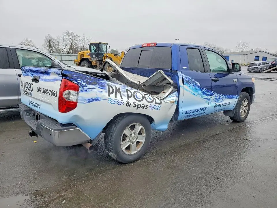 2014 TOYOTA TUNDRA SR5  