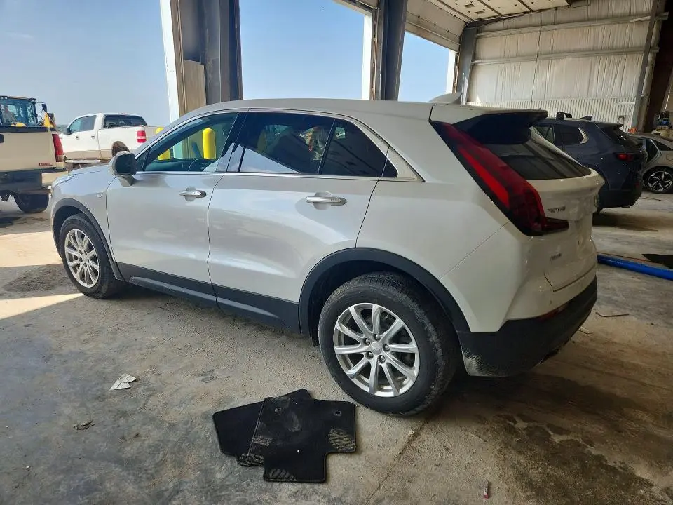 2019 CADILLAC XT4 LUXURY  