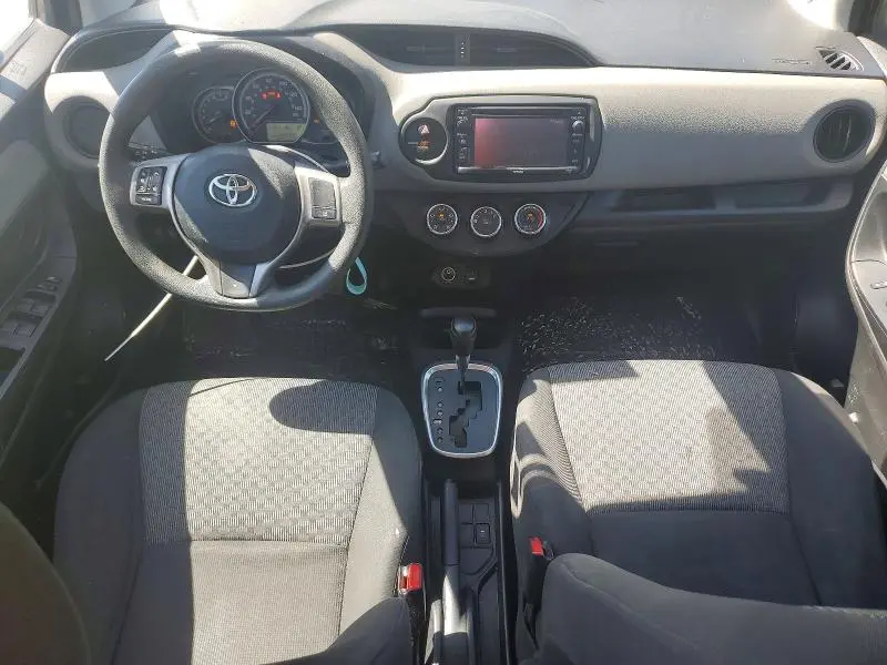 2017 TOYOTA YARIS 5-DOOR L FLEET  