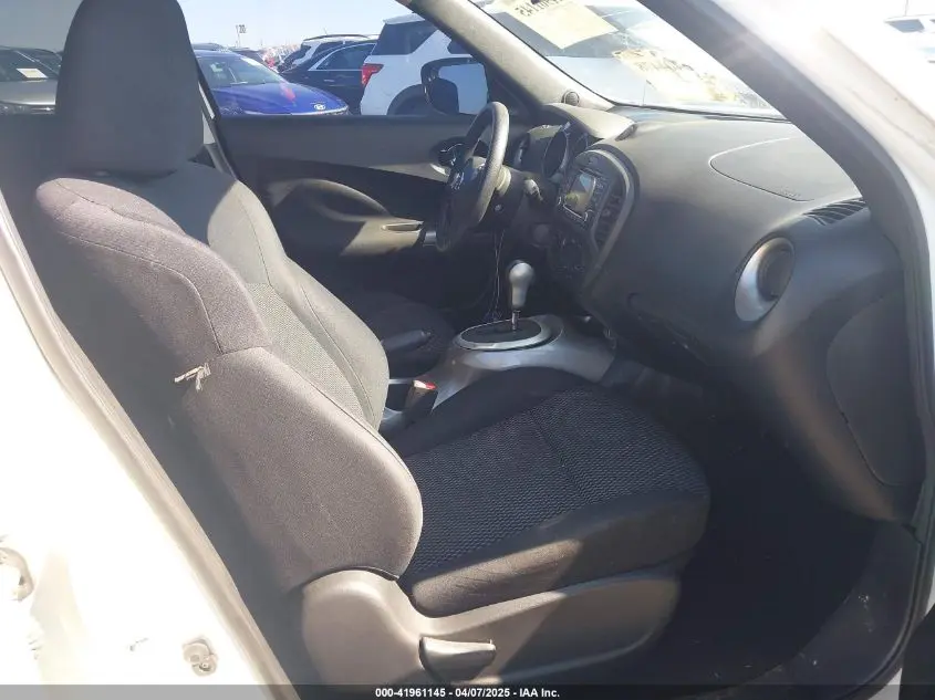 2016 NISSAN JUKE S