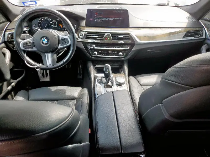 2018 BMW 530E   
