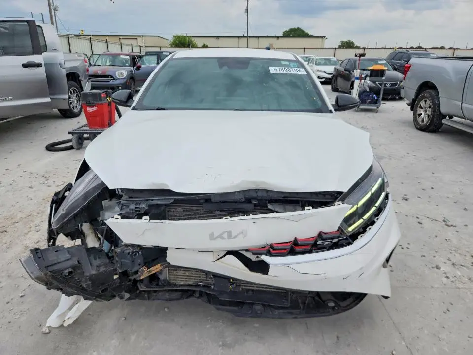 2023 KIA FORTE GT  