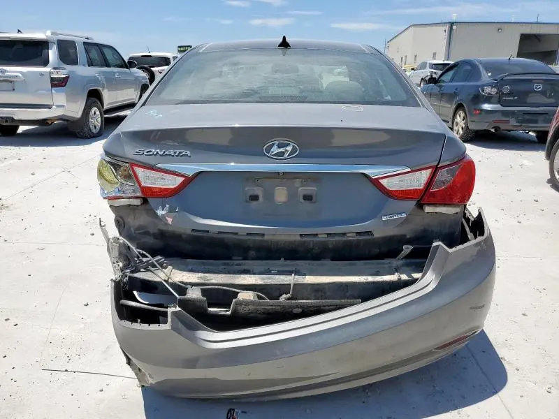 2013 HYUNDAI SONATA SE  