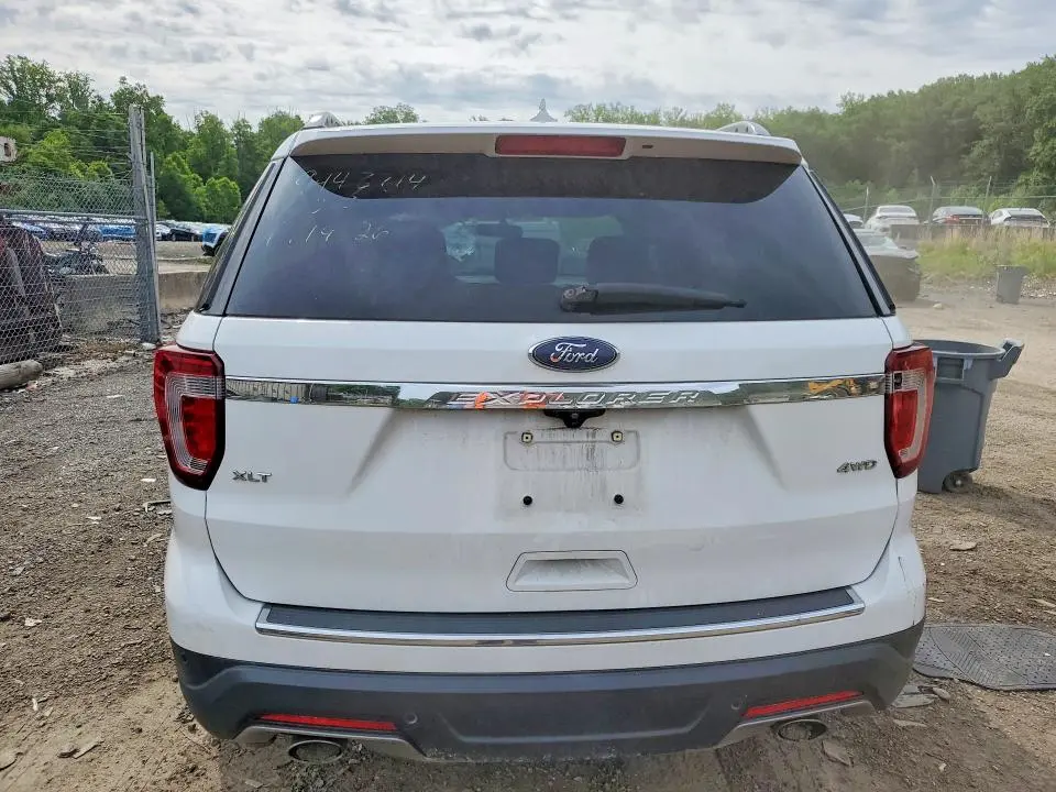 2018 FORD EXPLORER XLT  