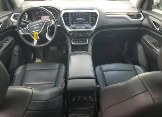 2022 GMC ACADIA SLT  